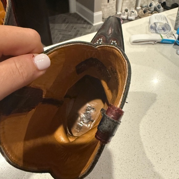 Old Gringo Black and Red Leather Boots - Picture 5 of 13